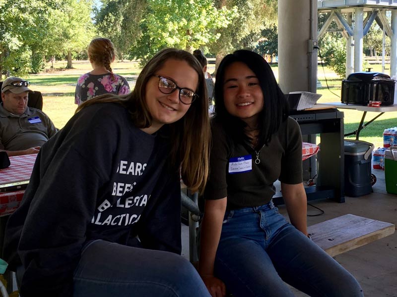 Témoignage de Pham en scolarité aux USA avec une amie américaine