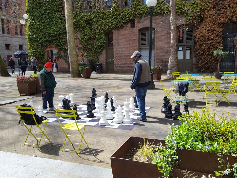 USA-jeux-géants-rues800x600 jeux d'échec géant usa