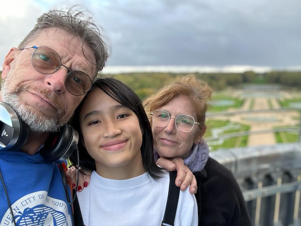 Devenir famille d'accueil : une ouverture sur le monde Famille ARAM