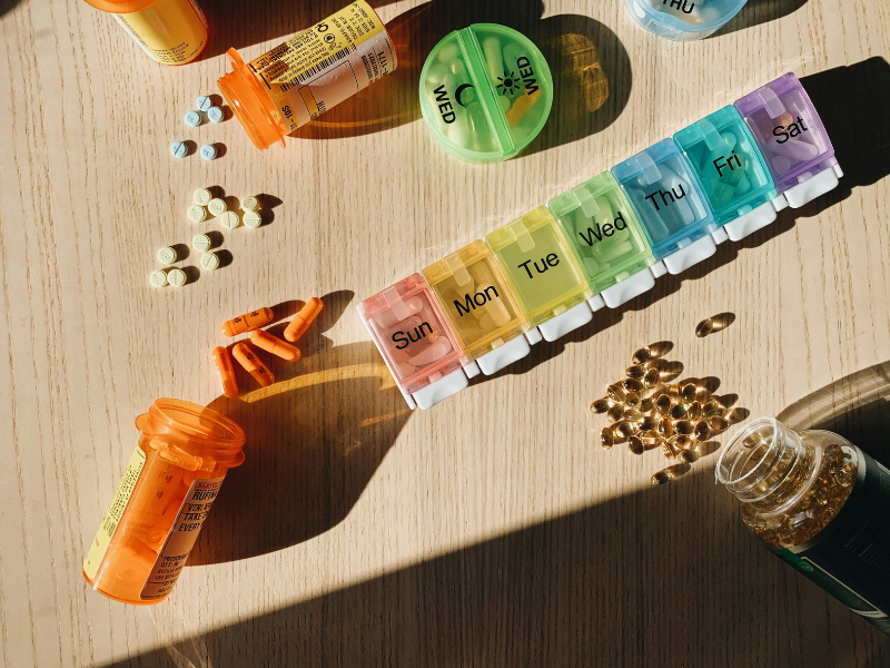 Trousse médicaments voyage